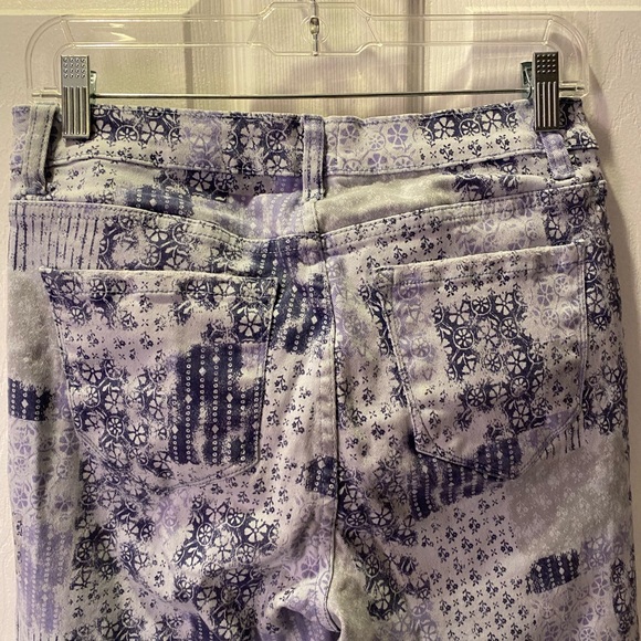 Kenzie Jeans - Picture 8 of 8